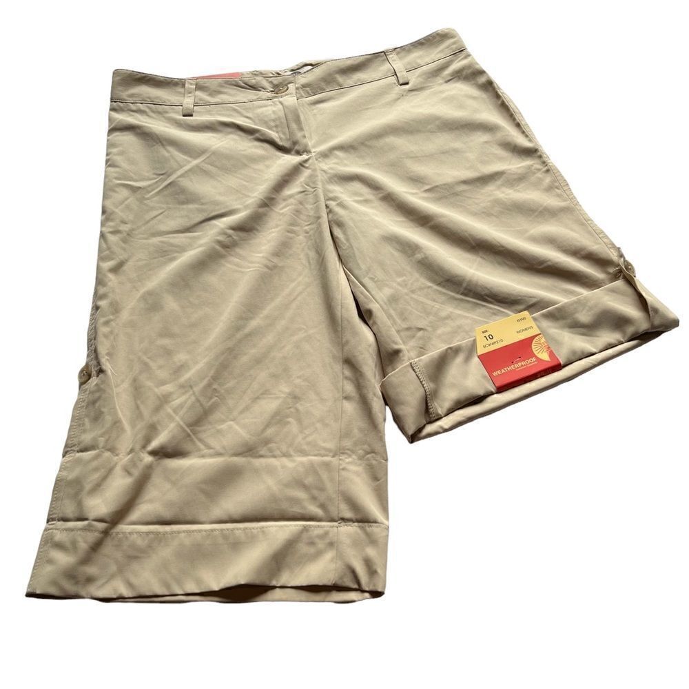 Weatherproof Khaki Bermuda shorts Size 10 NWT legs button up to shorten